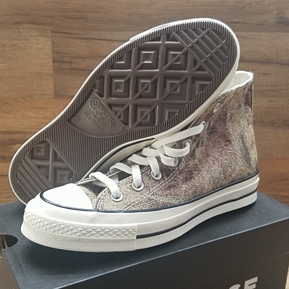 Converse high top BRAND New - Picture 9 of 16